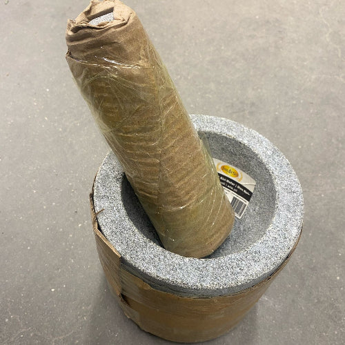 Grinding stone (ගල් වංගෙඩිය)